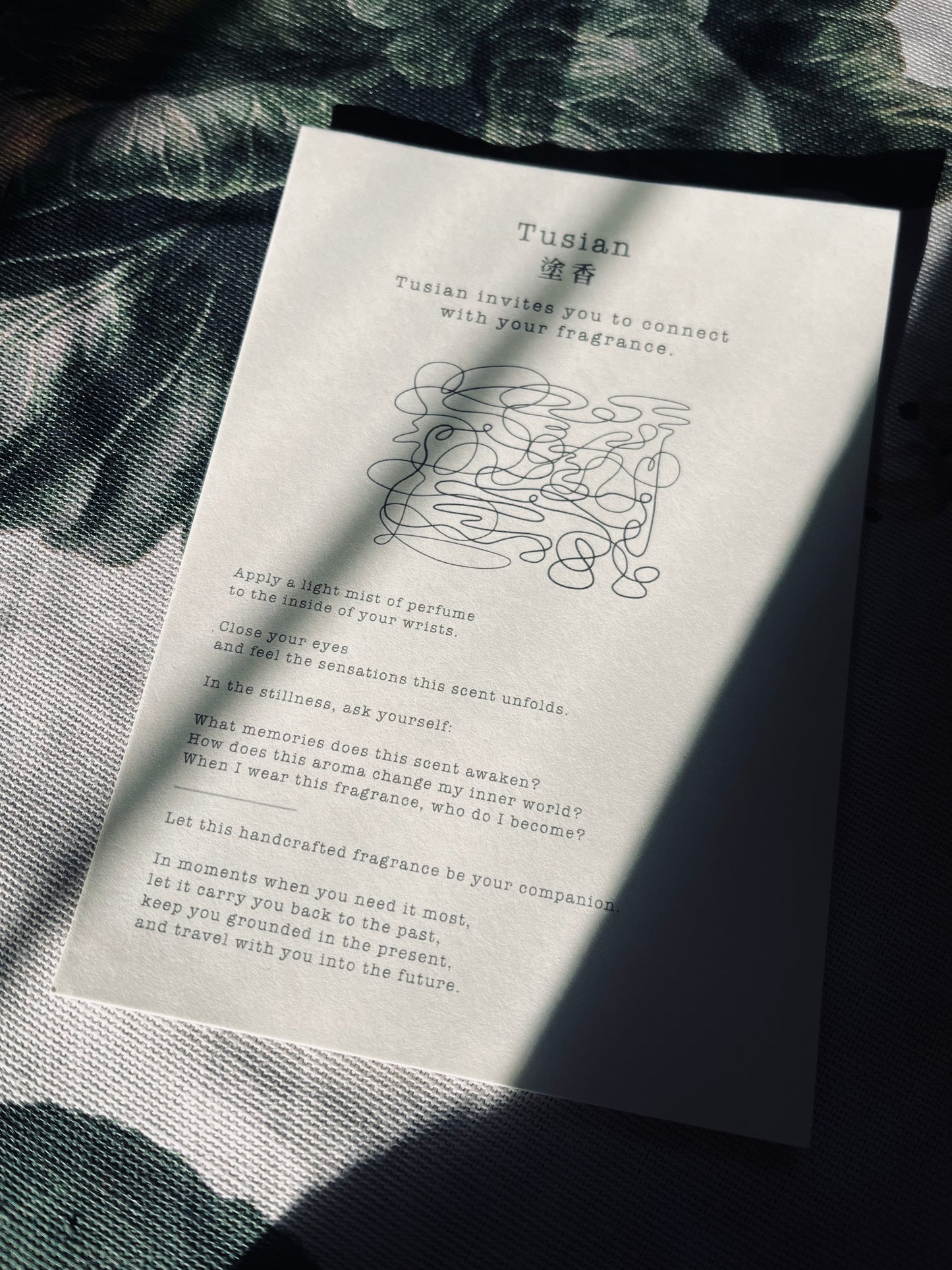 Ticket: De Utrechtse Boekenbar X Tusian: literature meets perfumery